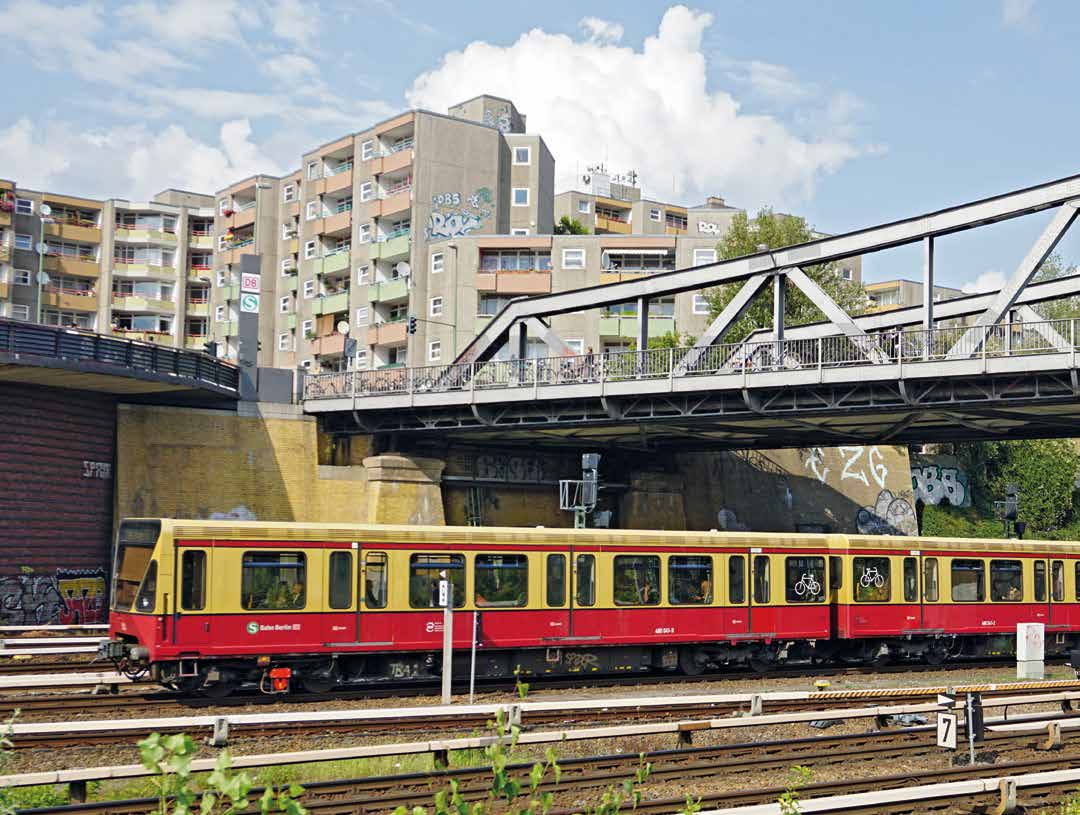 S-Bahn am Bahnhof Gesundbrunnen